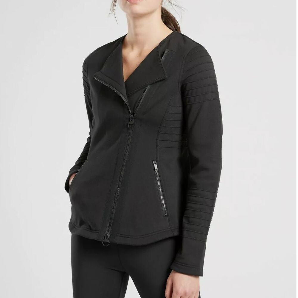 Athleta Black Moto Jacket XS Side Zip Athletic Athleisure Fitted Flattering